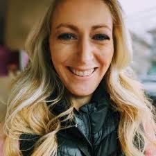 Karla Graves (@KarGraves)