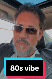 80s Music Vibes for a Groovy Wednesday Morning