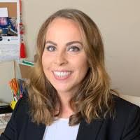 100+ profilů „Desonia“