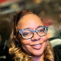 100+ "Sandra E." profiles