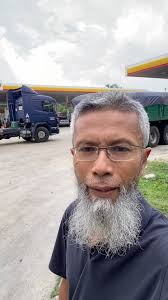 ada yg kata, ‘jauh dari pam tak apa’… jangan…, kerana wap minyak boleh  mengalir sejauh 10 meter dari punca seperti pam, tempat turun minyak dan  vent pipe. stay safe everyone! sumber: X localrkyt, ...