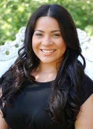 Rosana Lopez's Instagram, Twitter & Facebook