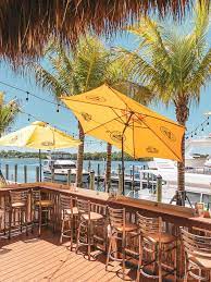 Discover red lobster seafood restaurants, find locations, browse our menus and more. 9 Fort Myers Beach Bars For Fun Food And Fantastic Drinks Naples Florida Travel Guide
