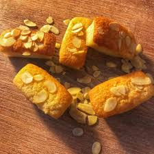 Recette Financier Cetogene Ingredients 100g De Beurre Ou Huile De Coco 100g De Poudre D Amande 4 Blanc Dœu Keto Recipes Food Recipes