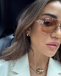 All white in @eliesaabworld