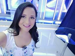 Ranks of tati penna on twitter trending topics list in world from last 24 hours displayed on the this page displays the ranks history for trending topics tati penna on twitter's trending topics list from. No Era Propiedad Privada Andrea Aristegui Festina Con El Senor Abogado Matias Perez Cruz En Comentado Tuit