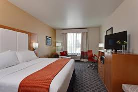 A computer station is on site and wifi is free in public spaces. Holiday Inn Express North Hollywood Burbank Area An Ihg Hotel North Hollywood Aktualisierte Preise Fur 2021