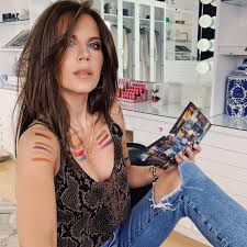 Liebe kunden, laut bundesverordnung benötigen sie … Tati Westbrook Makeup Line What To Know About Tati Beauty Wwd