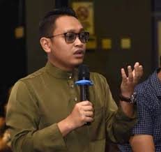Hafiz abu bakar is a well know naat reciter. Kenyataan Boleh Beri Persepsi Buruk Terhadap Pdrm Armada Bersatu Nasional Berita Harian