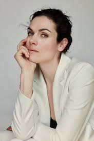 Portrait photography of Anna Drijver Dutch actress. Portrait Photographer  in Brussels & Amsterdam — Victoria Ushkanova