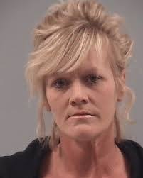 Leanne Whitley's Instagram, Twitter & Facebook