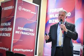 As highly fashionable styling partners they keep you warm in the winter and protect you from the wind in summer. Tom Tailor Srbija Katalog