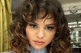 Bangs are officially back with — well, a bang. 6 Latina Celebs Show Off Their Natural Curls Hiplatina