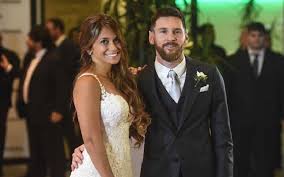 Lionel messi net worth and salary: Married In 2017 To Football Star Lionel Messi What S Antonella Roccuzzo Net Worth