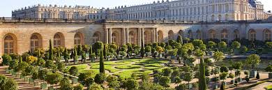 Versailles massage & bar, chicago: You Can Now Stay At The Palace Of Versailles Airelles Chateau De Versailles Is 14 Rooms Of Opulence Set On The Royal Grounds