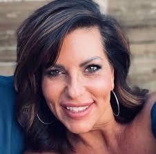 Hannah Laskey's Instagram, Twitter & Facebook