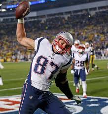 Rob Gronkowski comes out of retirement, heading to Tampa Bay in trade
