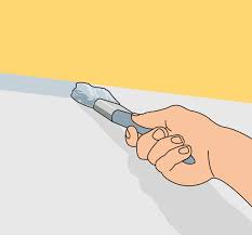 Auch ehemals helle holzdecken dunkeln im laufe der jahre immer weiter nach. Wande Decken Streichen Schritt Fur Schritt Globus Baumarkt