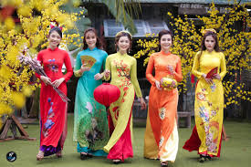 To connect with áo dài tết 2021, join facebook today. Bá»™ SÆ°u Táº­p Ao Dai Táº¿t 2021 Ä'Æ°á»£c Giá»›i Tráº» Æ°a Chuá»™ng Cherry Wedding Studio