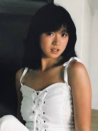 アイドル おしゃれまとめの人気アイデア pinterest lionscdep 中森明菜 可愛い コスプレ 衣装 女性