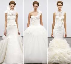 Vera Wang Epitomizes Bridal Elegance White Wedding Dresses Bridal Elegance Gowns