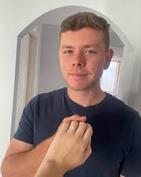 Thank you for being my number 1 supporter, I adore you 💞 (and so does Tia)