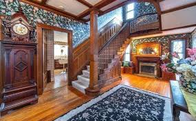 1894 Springfield Ma 229 000 Old House Dreams In 2020 Old House Dreams Foyer Decorating Old House