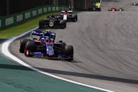 Et formel 1 chassis er opbygget af et kompositmateriale, bestående af carbon og aluminium i. Scuderia Toro Rosso F1 Team Linkedin