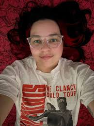 I can't say enough how grateful I am about being a part of this fandom, I  met￼ so many amazing people during this tour. I joined a discord server  that was planning