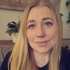 Does anyone know how much older Luke is than Lorelai? I always saw them as  equals and in the same age but since Jess is the same age as Rory and Liz