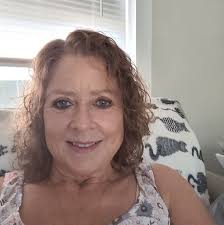 How to find a lost cat in Interlachen, Florida?