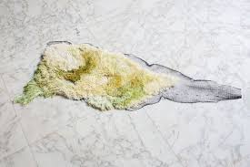 Studio Nienke Hoogvliet Tufts Rug From Fishing Net And Sea Algae Yarn Cool Rugs Hoogvliet Rugs