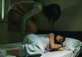 Teror berlanjut meski yuke & lile keluar asrama. 8 Cerita Hantu Di Asrama Kalau Penakut Jangan Baca