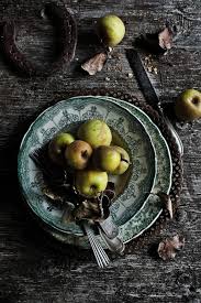 Pratos E Travessas Uma Tarte Rustica De Alheira Couve E Maca Verde Alheira Green Cabbage And Green Apple Rustic T Food Foodie Photography Food Photography