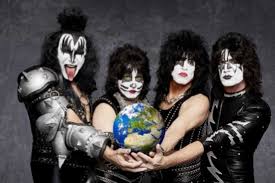 Kiss S Setlist For End Of The Road Tour Will Be Expanded To 25 Songs Says Paul Stanley Kiss Concert Kiss Online Kiss Band