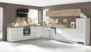 Die Einbaukuche Manhattan Von Nolte Kuchen Steht Fur Funktionalitat Und Geschmackvolles Design Die Oberflachen Aus Flachpressplat Kitchen Dream Kitchen Home
