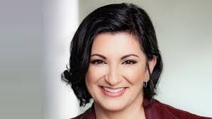 Marisa Calderon's Instagram, Twitter & Facebook