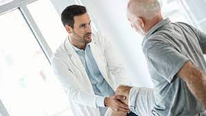 A doctor who specializes in bones is called an orthopedist, according to dictionary.com. Common Reasons For Visiting An Orthopedic Doctor Beaumont Health