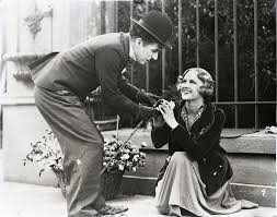 Wordpress Com Charlie Chaplin City Lights Charlie Chaplin Chaplin