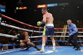 Santos saúl álvarez barragán), род. Video Canelo Alvarez Sent Sergey Kovalev Crashing Through The Ropes Business Insider