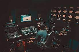 Are looking to only record your music or planning to turn the studio into a business? Home Recording Studio Setup For Beginners