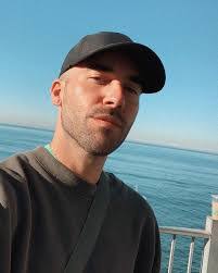 Tyler Manz's Instagram, Twitter & Facebook