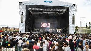 Resultado de imagen de musica en las calles