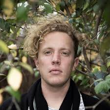 It's My Kind of Scene: April 2014