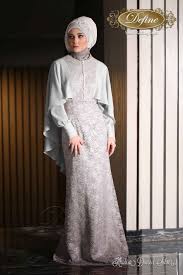Gamis batik merupakan salah satu jenis pakaian yang sangat tepat digunakan oleh para wanita muslimah yang ingin tampil unik, klasik, cantik dan elegan. Model Baju Gamis Organza Terbaru 2018 Inspirasi