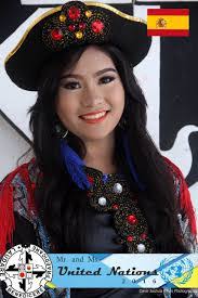 Abby Peralta's Instagram, Twitter & Facebook