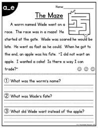I like that i can choose the phonics sound to work on with them, and that it also comes with great comprehension questions! Phonics Reading Comprehension Passages And Questions Bundle Distance Learning Phonics Reading Reading Comprehension Passages Phonics Reading Passages