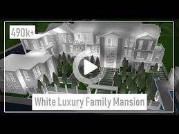 White Luxury Family Mansion The Biggest House Ive Seen 490k Bloxburg Mansions Celebrity Houses Big Houses