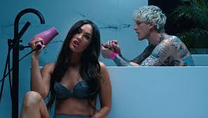We update gallery with only quality interesting photos. Megan Fox And Machine Gun Kelly Open Up About Their Relationship