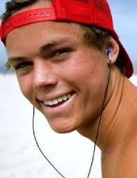 Celebrities with first name: Slater